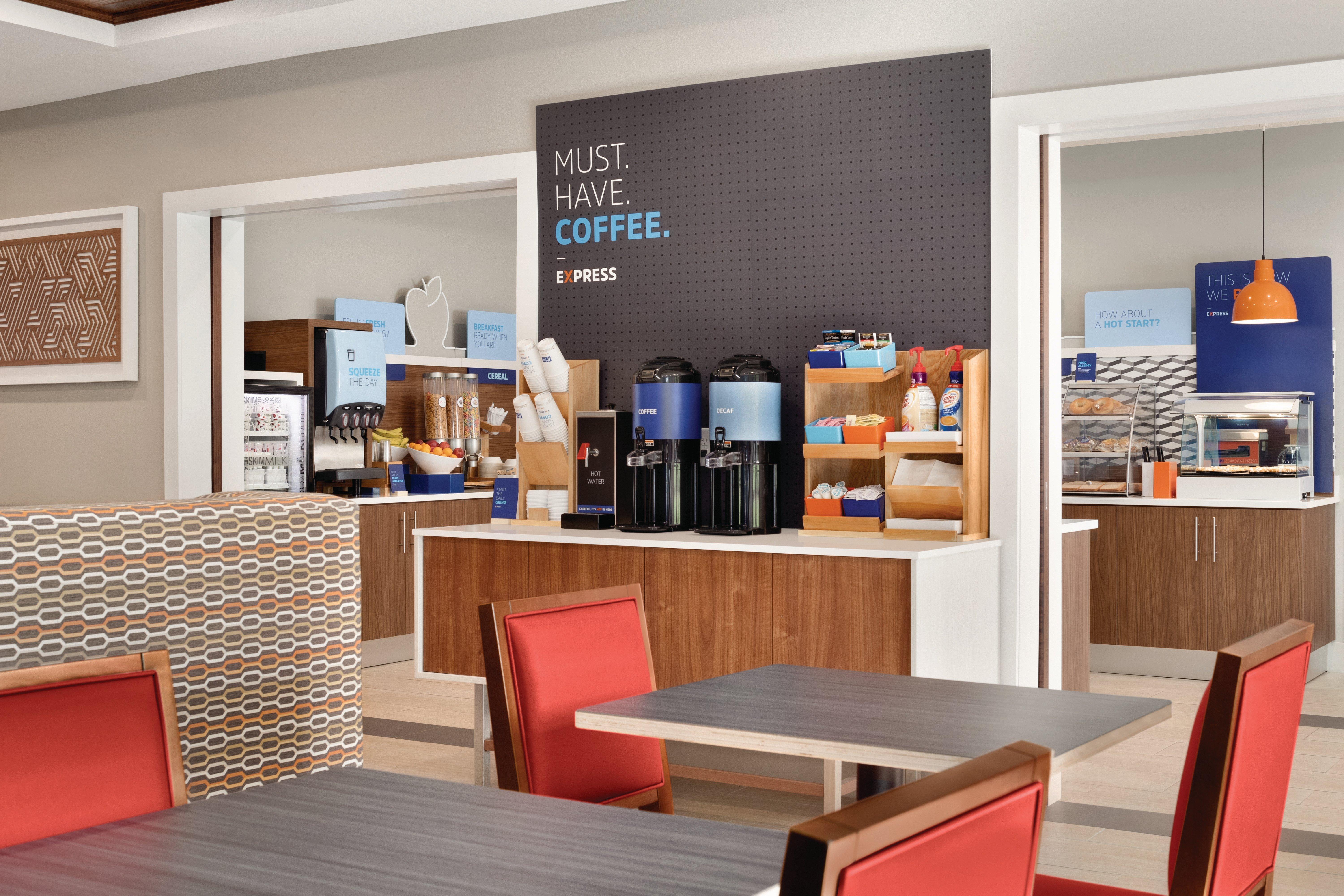 Holiday Inn Express Hotel & Suites Lavonia By Ihg Екстериор снимка