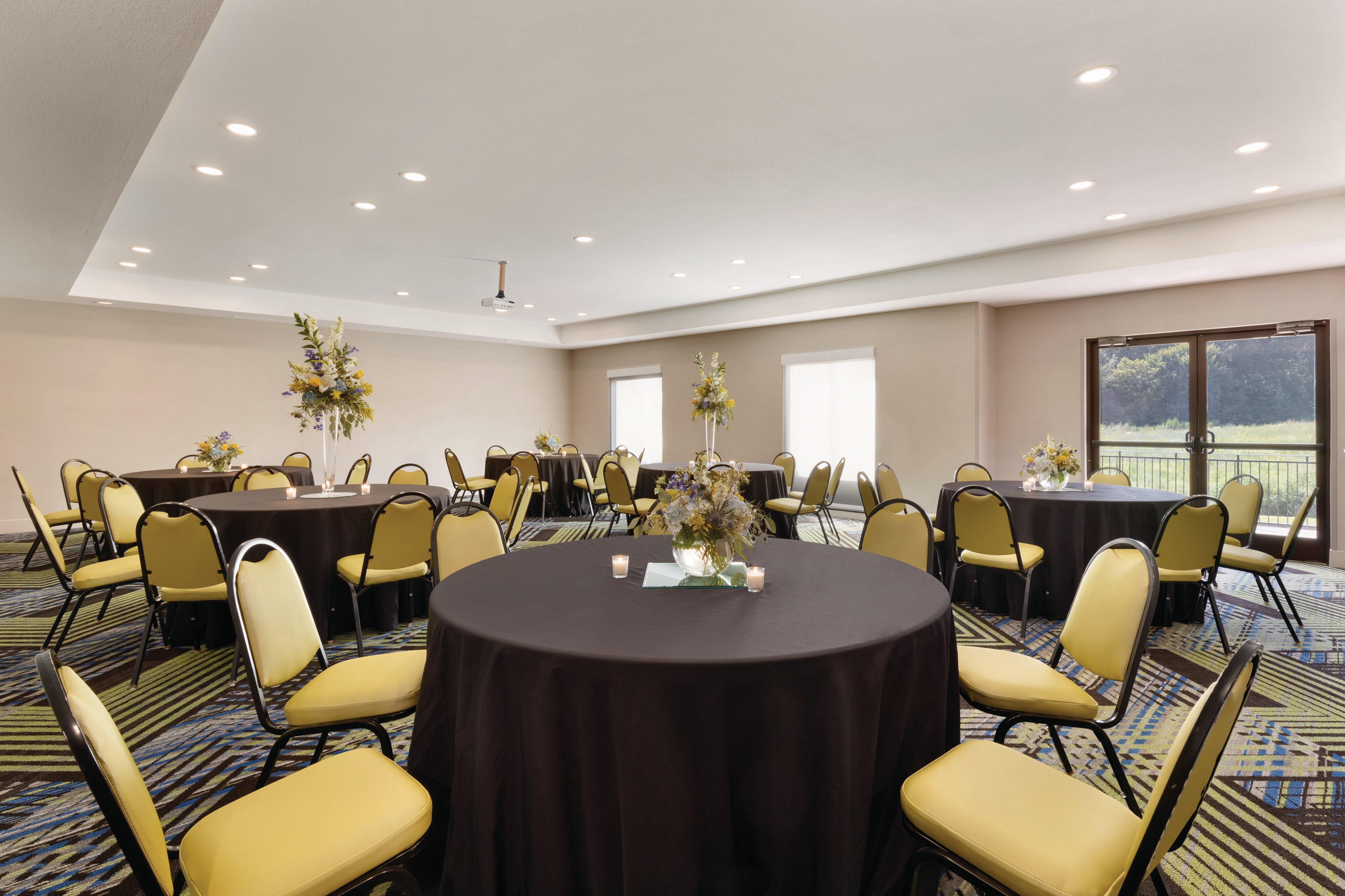 Holiday Inn Express Hotel & Suites Lavonia By Ihg Екстериор снимка