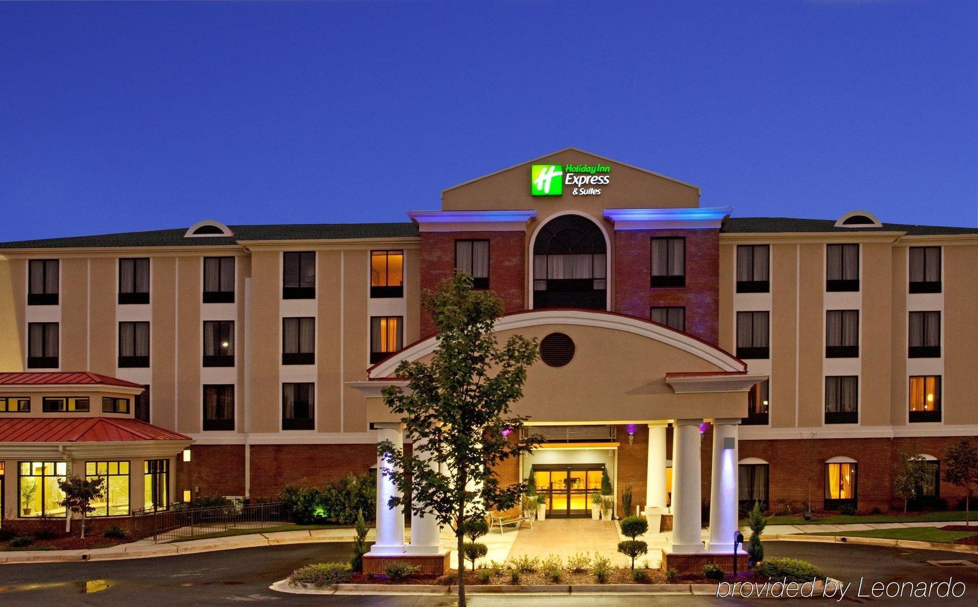 Holiday Inn Express Hotel & Suites Lavonia By Ihg Екстериор снимка