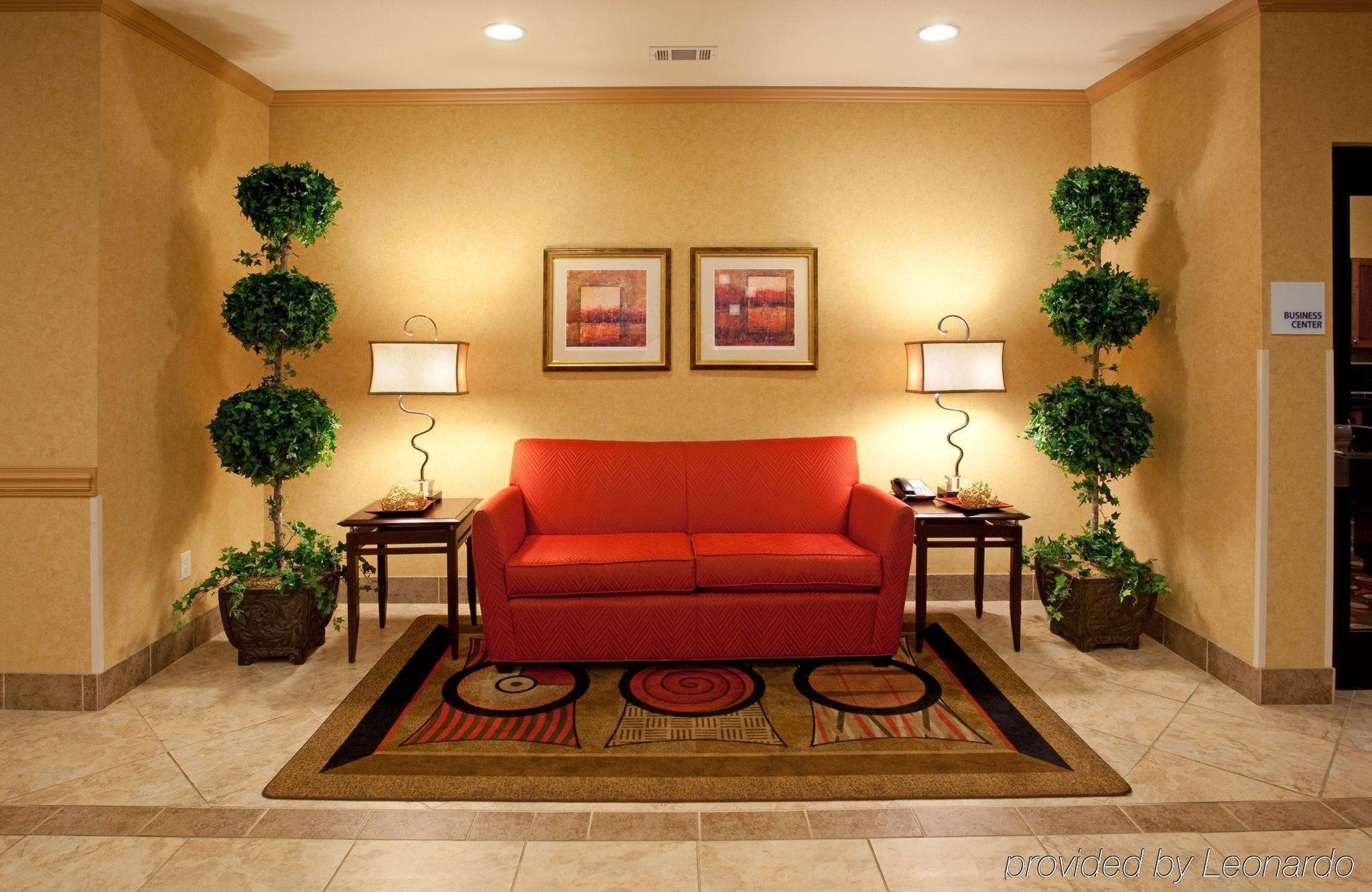 Holiday Inn Express Hotel & Suites Lavonia By Ihg Екстериор снимка
